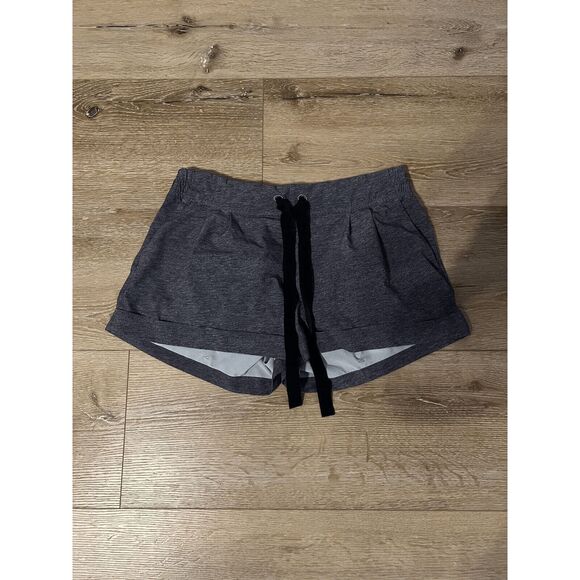 Lululemon Size 10 Spring Break Away Short  Gray Women's - Picture 1 of 3